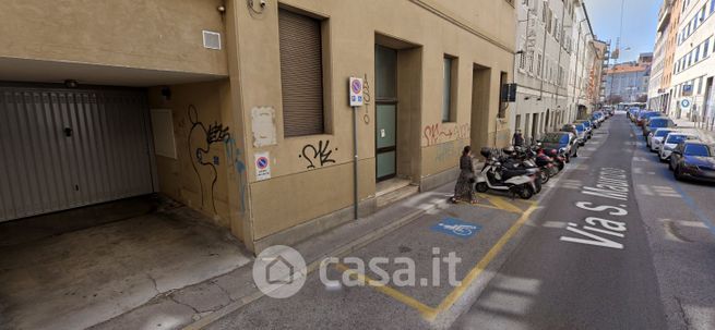 Garage/posto auto in residenziale in Via San Maurizio