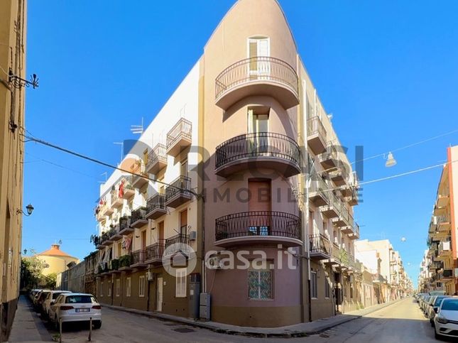 Appartamento in residenziale in Via Epicarmo 457