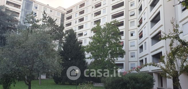 Appartamento in residenziale in Via Volontari del Sangue 6
