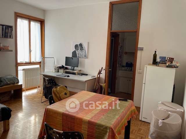 Appartamento in residenziale in Via Emilia Est