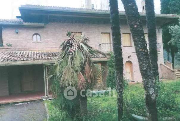 Casa indipendente in residenziale in Strada Fosso Fogliano