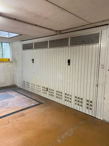 Garage/posto auto in residenziale in Viale Europa