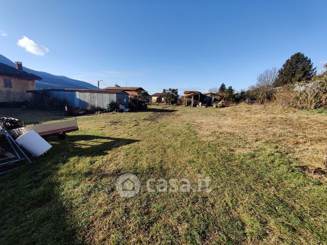 Terreno edificabile in residenziale in Via per Duno 30