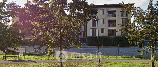 Garage/posto auto in residenziale in Via Federico Ozanam 26