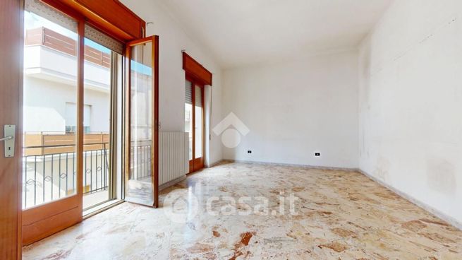 Casa indipendente in residenziale in Via Michele Imperiali 1