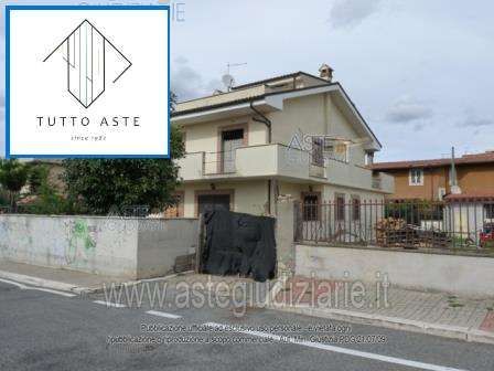 Appartamento in residenziale in Via Gaetano Donizetti