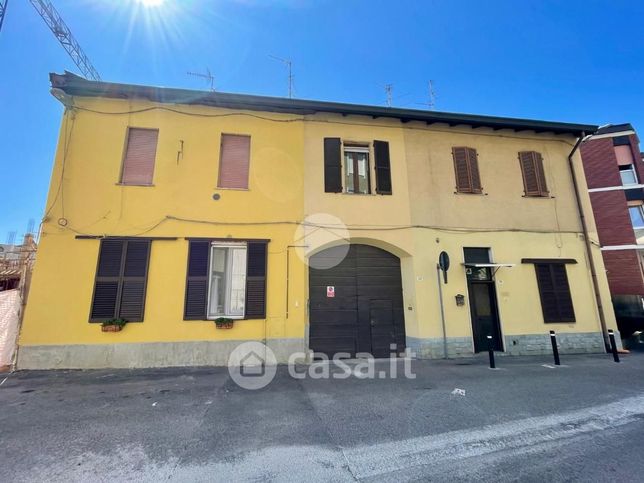 Appartamento in residenziale in Via Valle 32
