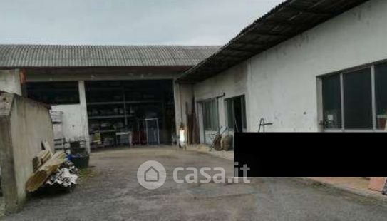 Capannone in commerciale in Via Firenze 7
