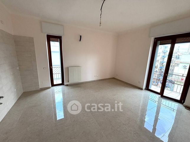 Appartamento in residenziale in Via Emilia 10