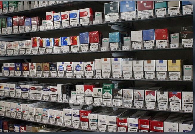Attivitã /licenza (con o senza mura) in commerciale in Strada Statale 1