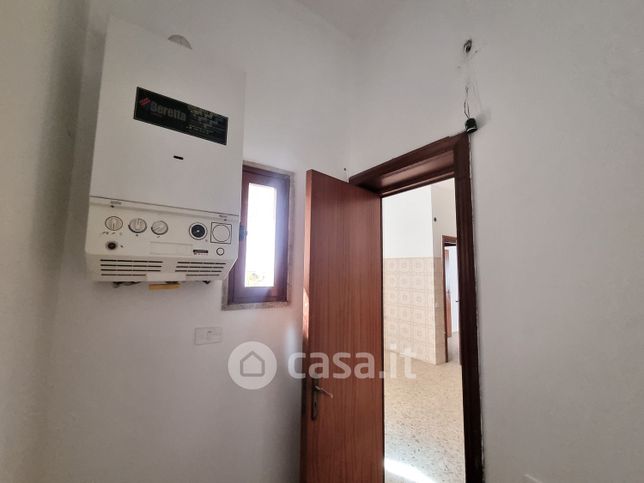 Appartamento in residenziale in Via Umberto Giordano 23