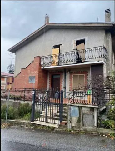 Box/posto auto in residenziale in Via San Benedetto