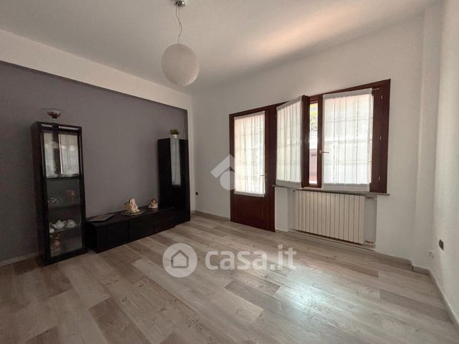 Appartamento in residenziale in Via Mar Jonio 21
