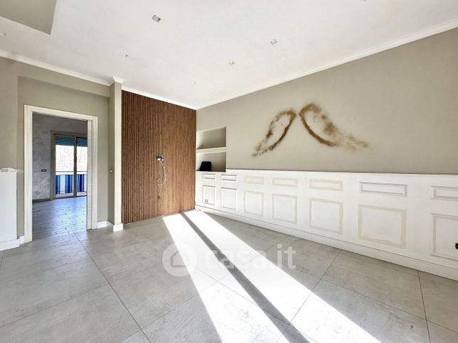 Appartamento in residenziale in Via Monte Faito 150