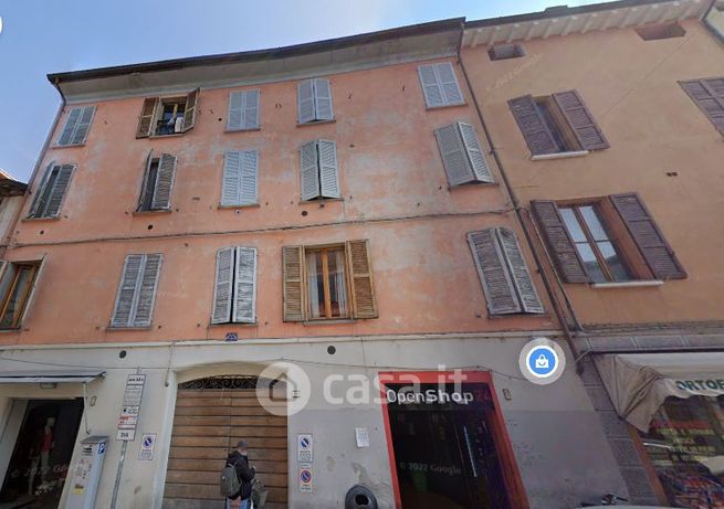 Appartamento in residenziale in Via Roma 51