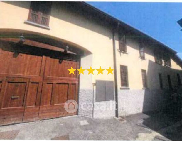 Appartamento in residenziale in Via Scalabrini