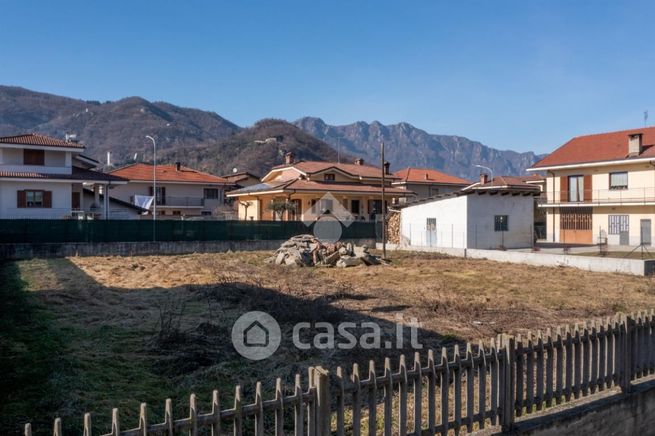 Terreno edificabile in residenziale in Via De Gasperi