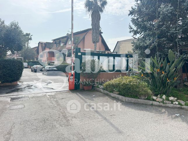 Casa bi/trifamiliare in residenziale in Via Ripuaria 445
