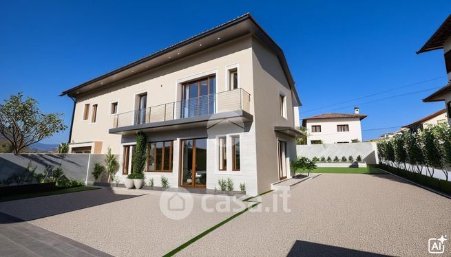 Appartamento in residenziale in Via Selva 18