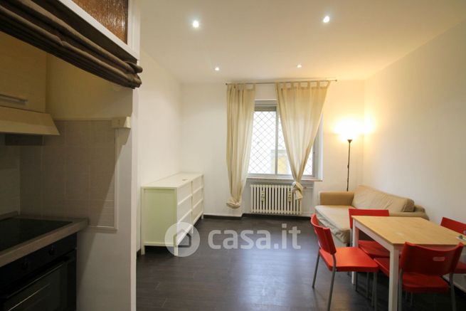 Appartamento in residenziale in Via Gaspare Gorresio 8