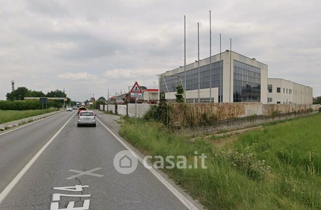 Capannone in commerciale in Corso Francia 251