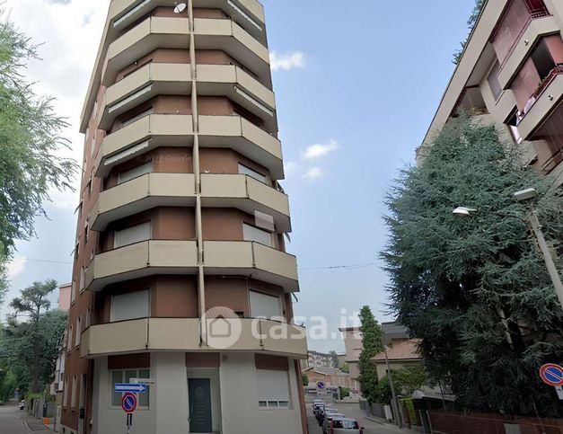 Appartamento in residenziale in Via G. D'Annunzio 11