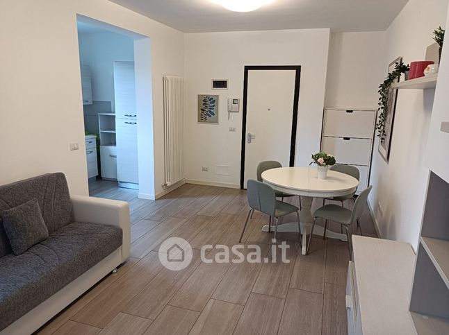Appartamento in residenziale in Via Monte Nevoso 15 --/A