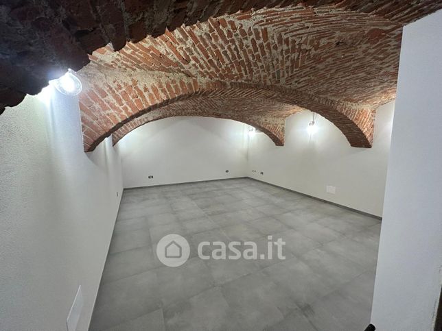 Appartamento in residenziale in Via Monte di PietÃ  20