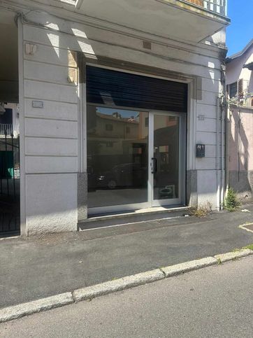 Negozio/locale commerciale in commerciale in Via Gavinana 11