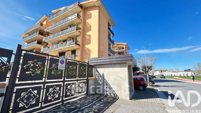 Box/posto auto in residenziale in Via C. Patturelli 26