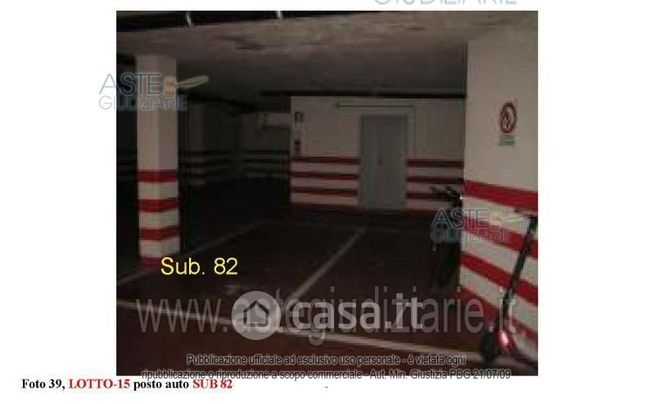 Garage/posto auto in residenziale in 