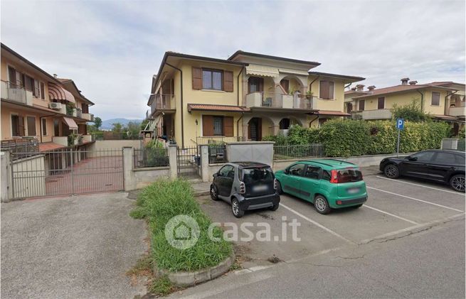 Appartamento in residenziale in Via II Giugno 27