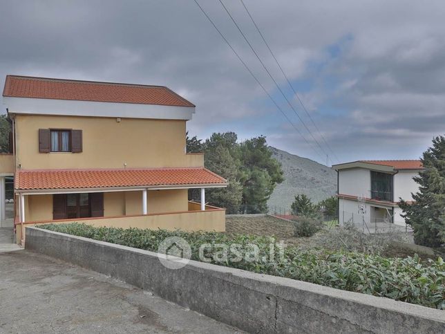 Casa indipendente in residenziale in Stradale Bellolampo 5995