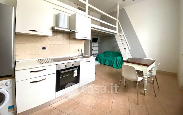 Loft in residenziale in Via Costantino Porta 1