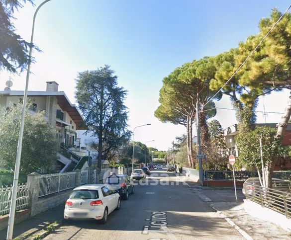 Appartamento in residenziale in Viale Ticino