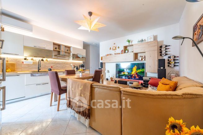 Appartamento in residenziale in Via Marco Aurelio