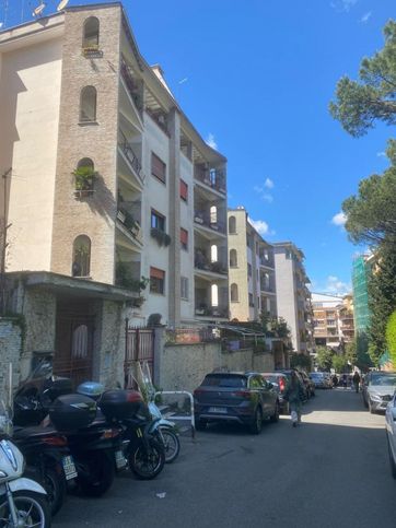 Appartamento in residenziale in Via Egidio Albornoz