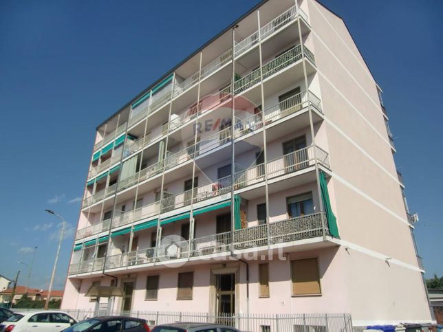 Appartamento in residenziale in Via Fratelli Bandiera 12