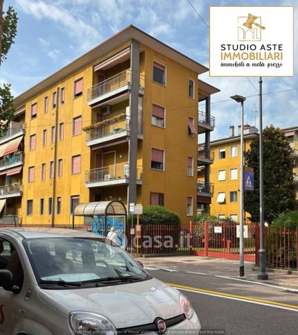 Appartamento in residenziale in Via Mereghetti 22