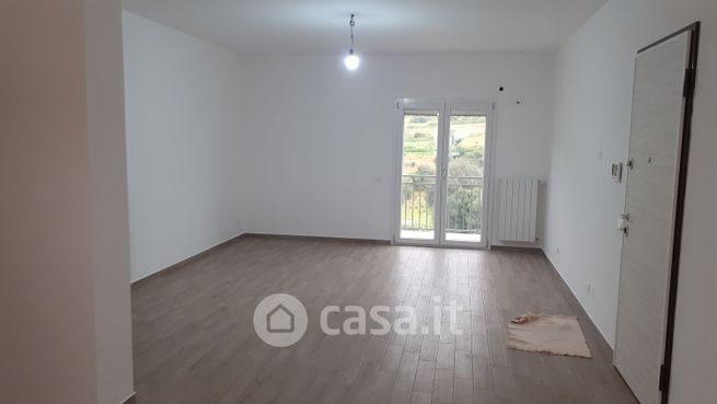 Appartamento in residenziale in Strada Statale 113 Settentrionale Sicula 6