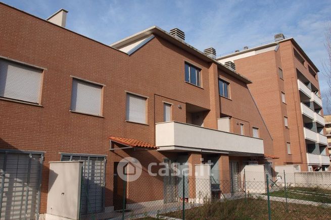 Appartamento in residenziale in Via Capestrano