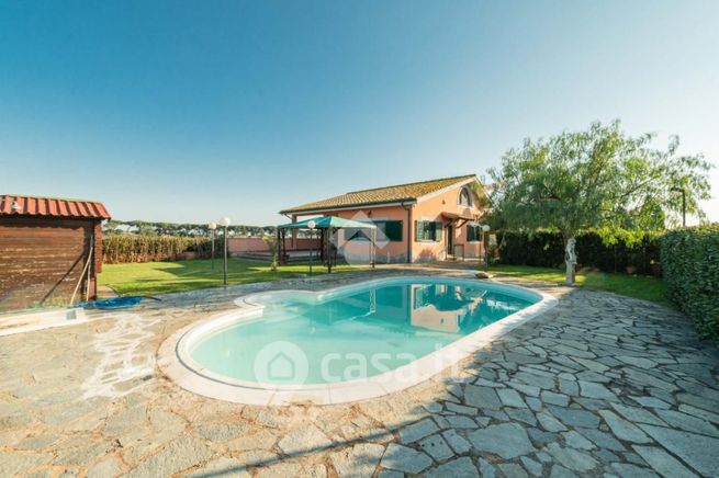 Appartamento in residenziale in Vicolo del Casale di San Nicola 131
