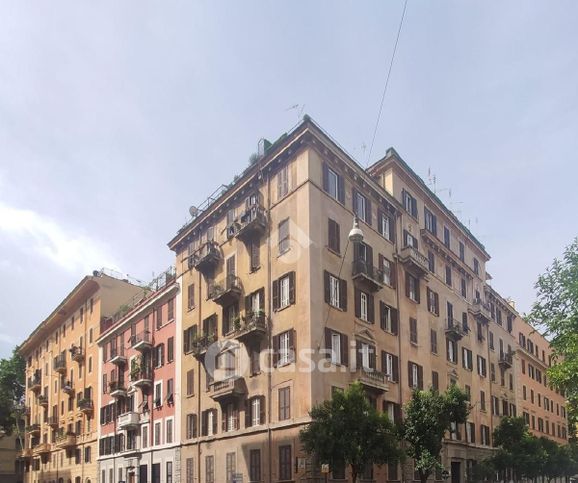 Appartamento in residenziale in Via Gabriele Camozzi 1