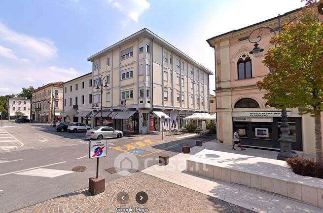 Ufficio in commerciale in Corso Mazzini Giuseppe 79