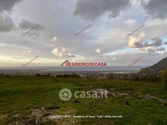 Terreno agricolo in commerciale in Via Francesco Cangialosi