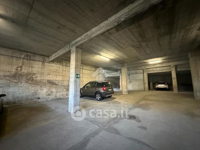 Garage/posto auto in residenziale in Corso Quintino Sella 92