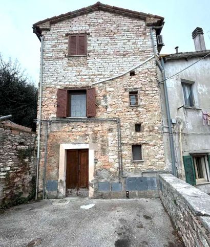 Appartamento in residenziale in Viale F. lli Cairoli