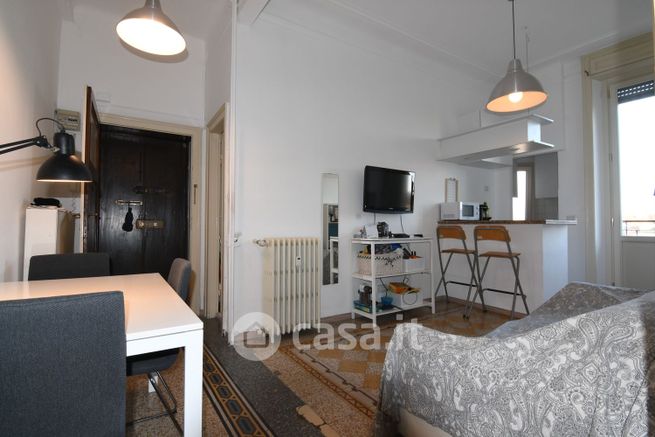 Appartamento in residenziale in Via Ascanio Sforza 61