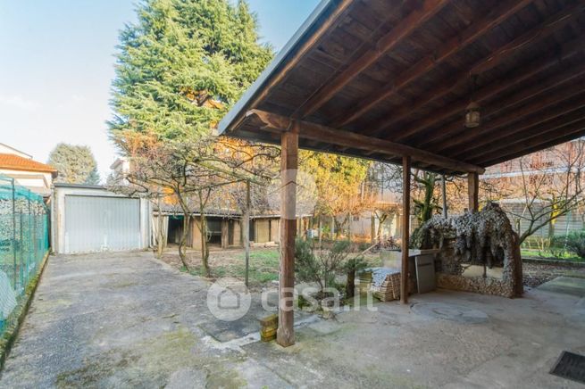 Appartamento in residenziale in Via Filippo Turati 16