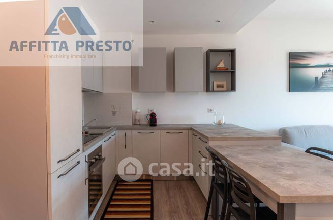 Appartamento in residenziale in Via Lugano